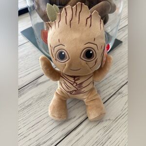 Ty Beanie Babies Original Marvel , Character “Groot”